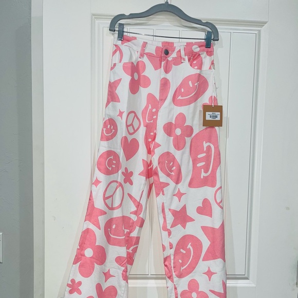 Size small Jeans NWT - Picture 1 of 2